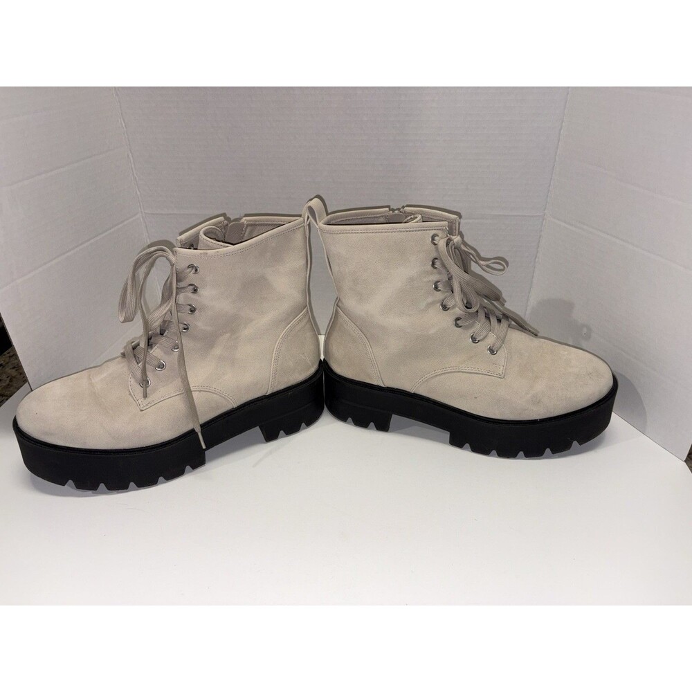 Torrid Mini Pouch Combat Boots Cream Black 10.5WW - Picture 8 of 8
